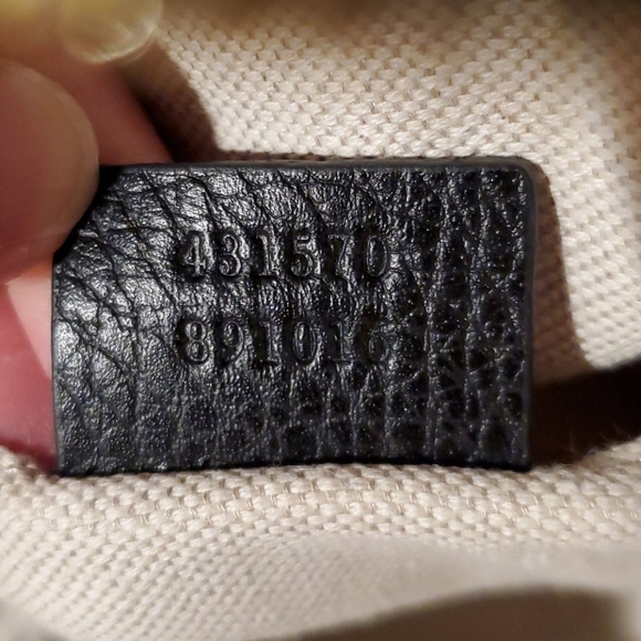 💯% Auth Gucci Soho Chain Backpack - Picture 4 of 8